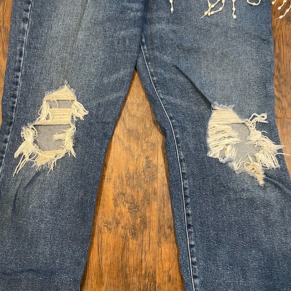 Hollister distressed mom jeans - Picture 3 of 10